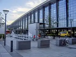 Terminal 3.
