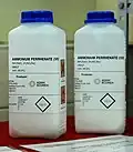 flacons de perrhénate d'ammonium