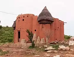 Tata somba.