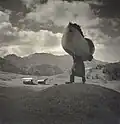 Lourde tâcheHeavy Burdenc. 1930