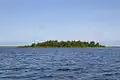 Ilôt de Kahvankari dans la baie.