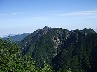 Vue du mont Nokogiri depuis le mont Kaikoma.
