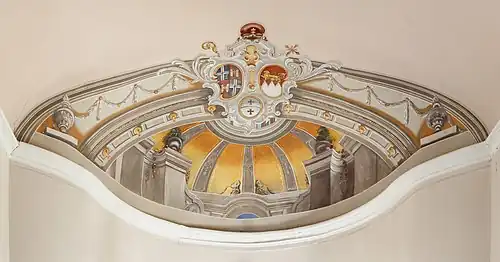 Peinture au plafond de la chapelle Saint-Michel figurant les armes de la principauté épiscopale de Spire, celles de la famille de Schönborn, de l'abbaye Saint-Pierre-et-Saint-Paul de Wissembourg, ainsi que de l'ordre Teutonique. Cette œuvre a été réalisée par Josef Mariano Kitschker entre 1907 et 1909.