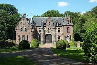 Kapelle-op-den-Bos