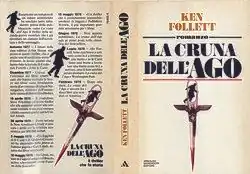 couverture avec le titre en italien, et en gros plan un stylet taché de sang portant un insigne nazi