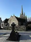 L'église paroissiale Saint-Germain : le chevet.