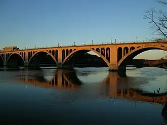 Image illustrative de l’article Pont Francis-Scott-Key (Washington, D.C.)