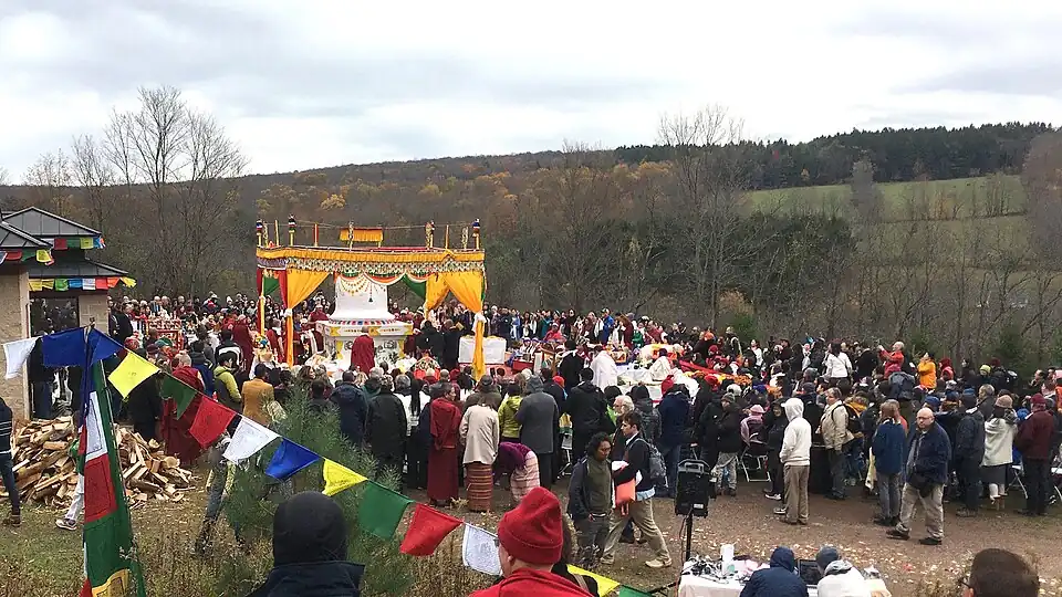La cérémonie de crémation de Khenpo Karthar Rinpoché