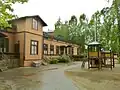 Crèche dans un ancien bâtiment de August Boman .