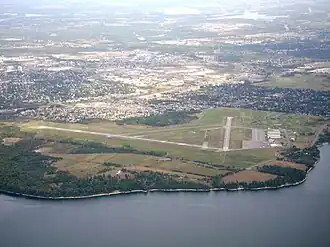 Image illustrative de l’article Aéroport Kingston-Norman Rogers
