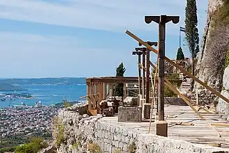 Décors utilisés pour représenter Meereen à la forteresse de Klis (Croatie).