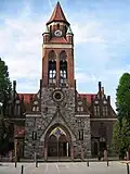 L'église néogothique.