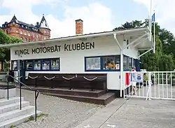 vänster
