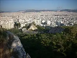 Petroupoli vu de Lofos Elikonos.