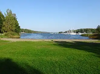 La zone de baignade à Långgarnsfjärden.