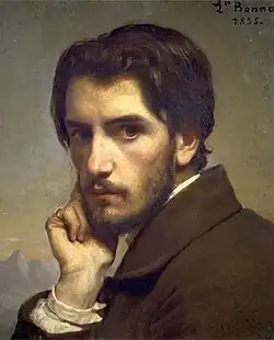 Portrait d’un homme brun tourné de trois quarts, le menton appuyé sur sa main droite.