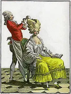 Léonard réalisant une coiffure de style «&nbsp;pouf&nbsp;»