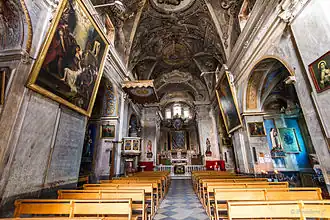 Intérieur de l'église.