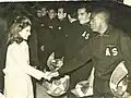 Sur cette photo, les joueurs de l'Alliance Sports de Casablanca salués par la princesse Lamia Solh dans le cadre de la coupe d'Europe contre le Real Madrid.