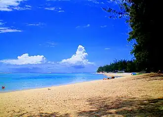 La plage de l'Hermitage dans l'Ouest de l'île.