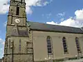 Base du clocher et nef de l'église