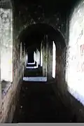 L'arrière d'une chambrée.
