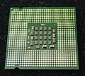 Vue de dessous d'un processeur LGA 775