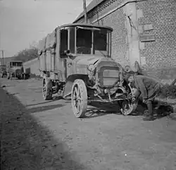 1918