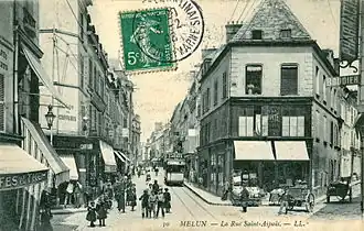 Rue Saint-Aspais.