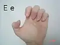 La lettre E