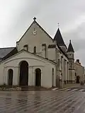 Église Saint-Avant, façade.