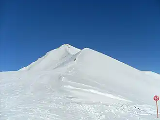 Vue du sommet enneigé.