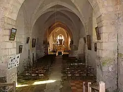 La nef de l'église.