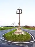 Le calvaire de Kerlavarec (date de 1520).