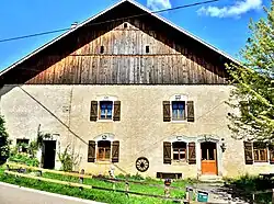 Maison.