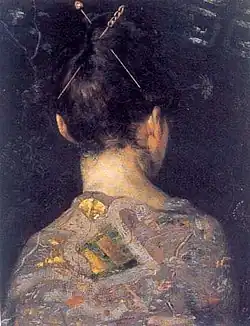 Femme avec des épingles.