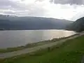 Rive ouest du lac Vangsvatnet.