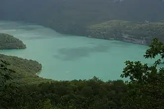 Lac de Vouglans.