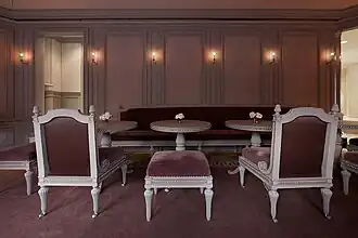 2008 : Ladurée - Le Salon aux perles, Tokyo.