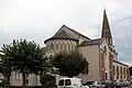 L'abside et la sacristie.