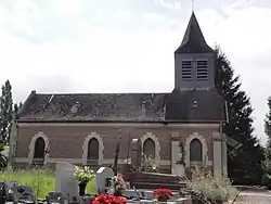 Église Saint-Médard.
