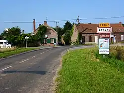 Entrée de Landas.
