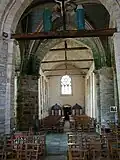 Croisée du transept vers la nef.