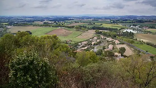 Le parc de loisirs.