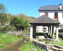Le lavoir de la mairie.