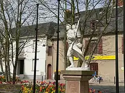 Monument aux morts.