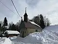 Chapelle située au lieu-dit du Passieu, à 2 km du bourg.