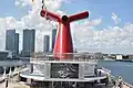 La cheminée du Carnival Valor