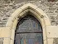 Impacts de balles et d'éclats sur l'église.