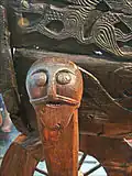 Détail des sculptures du chariot du site funéraire viking d’Oseberg, musée des navires vikings d'Oslo.